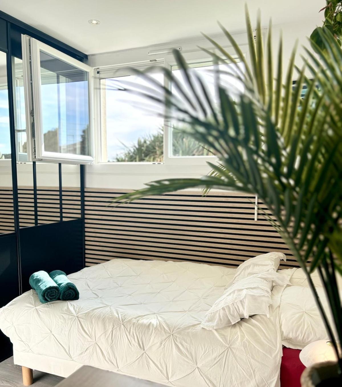 La Graviere, Cozy Studio Wifi & Parking 20M Ocean Surf Plage سورت-هوسيغور المظهر الخارجي الصورة